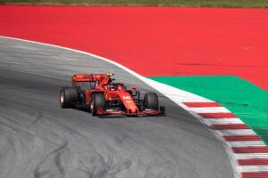 Gran Premio de Canadá: Russell se impone y Verstappen sufre tensión