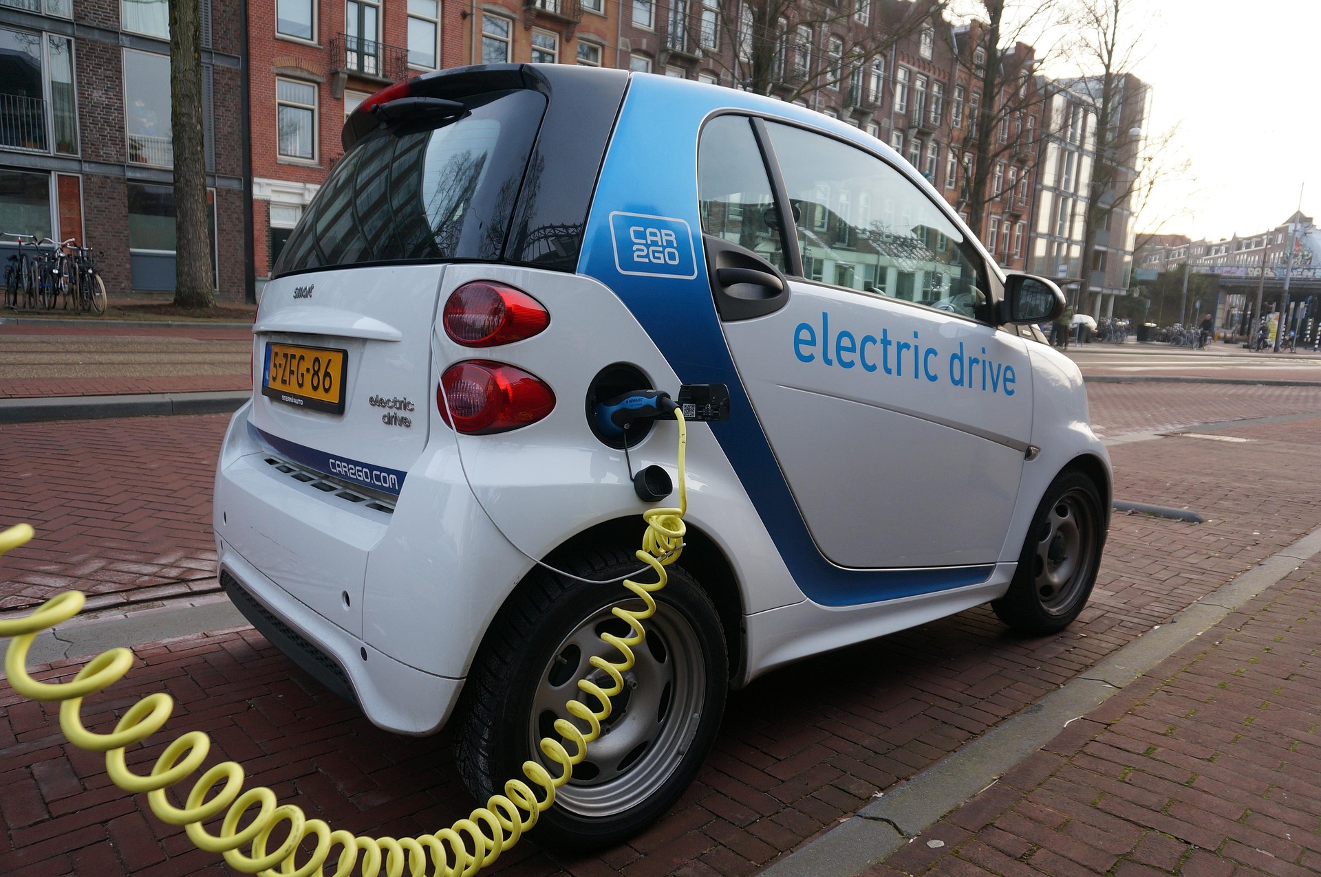 Ciudades Inteligentes: Tecnología, IoT y el Futuro Urbano